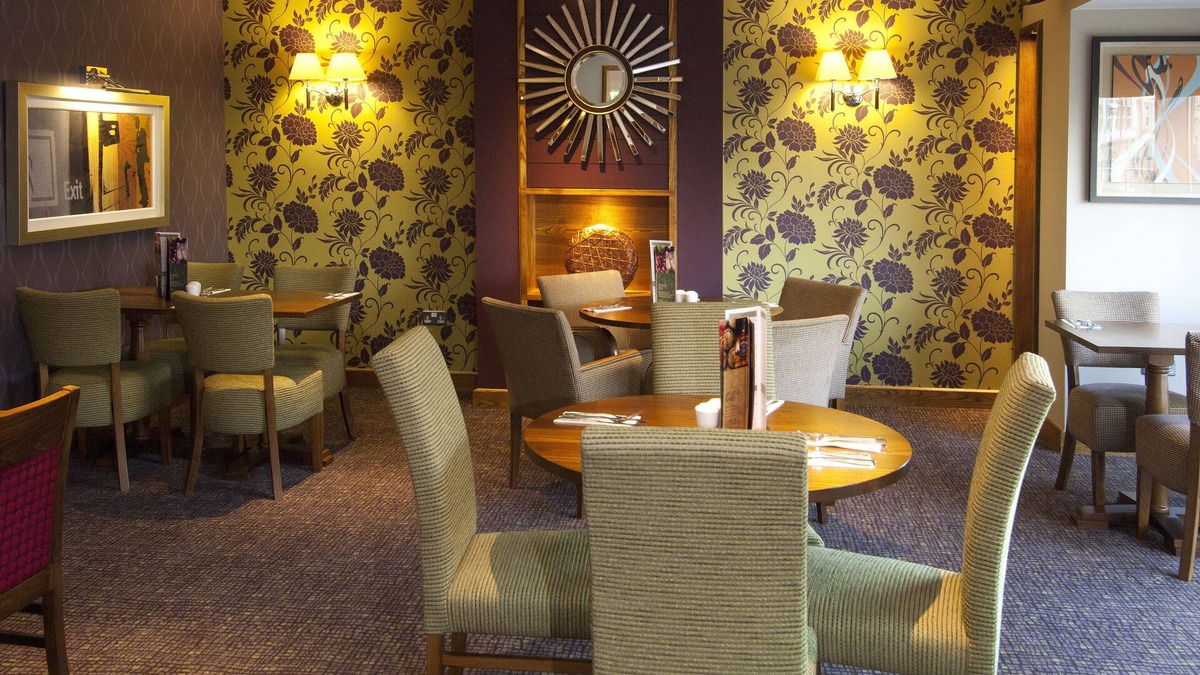 Bradford Hotel | Premier Inn Bradford Central