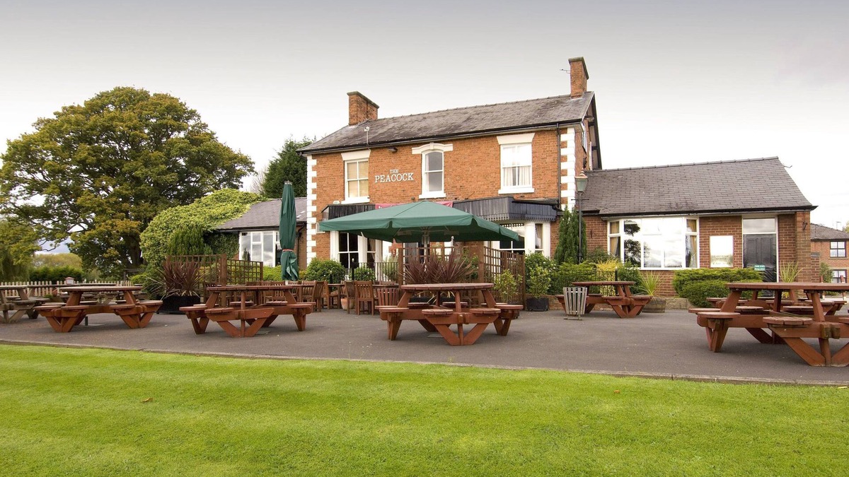 Nantwich Hotel | Premier Inn Crewe - Nantwich
