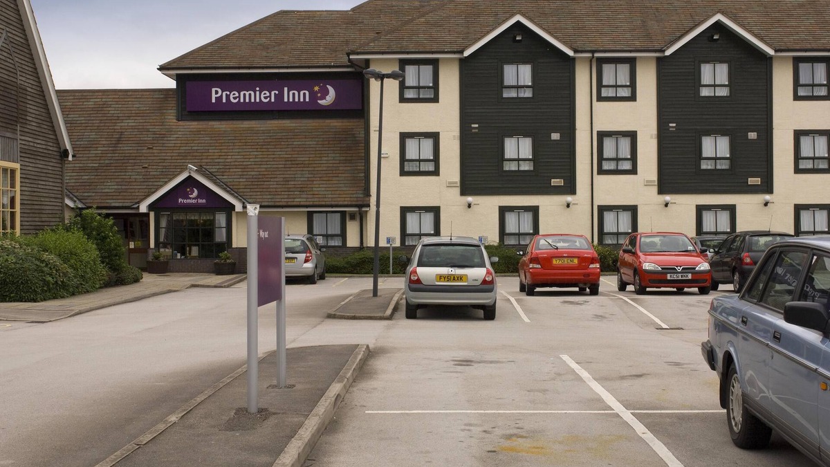 Doncaster Hotel | Premier Inn Doncaster - Lakeside