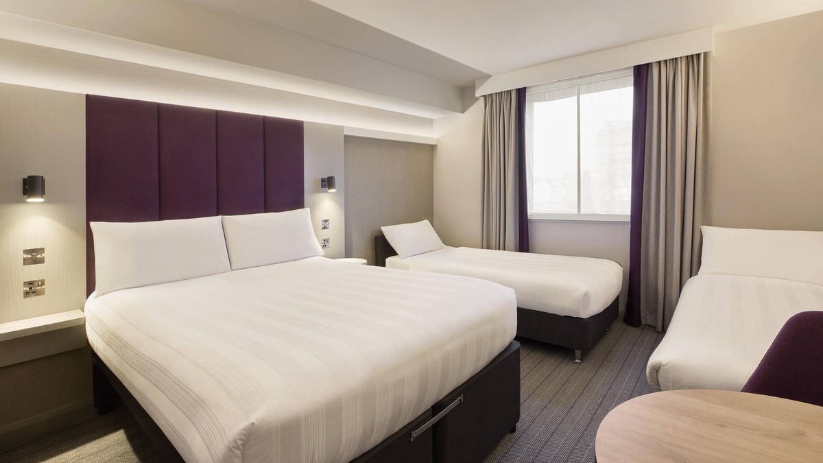 Middlesbrough Hotel | Premier Inn Middlesbrough Central - James Cook Hospital
