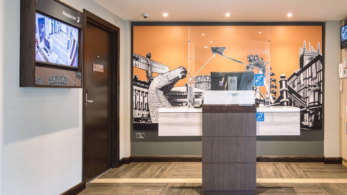 Begbroke Hotel | Premier Inn Oxford Kidlington - Airport