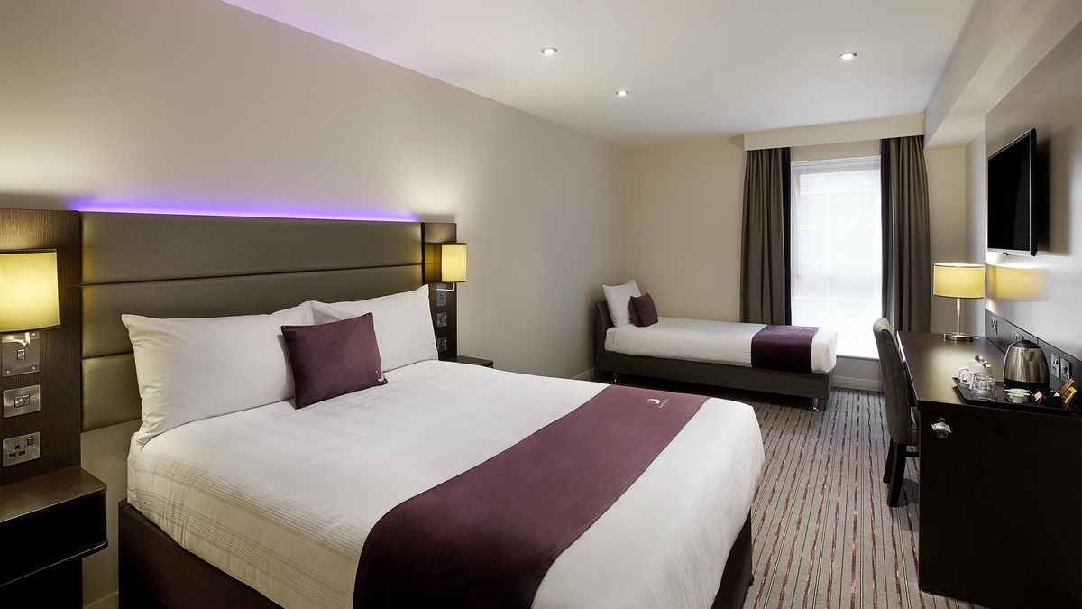 Preston Hotel | Premier Inn Preston East