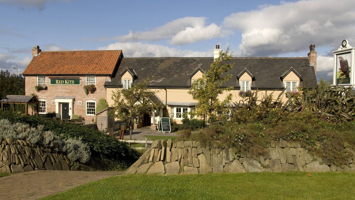 Calder Grove Hotel | Premier Inn Wakefield South - M1 Jct39