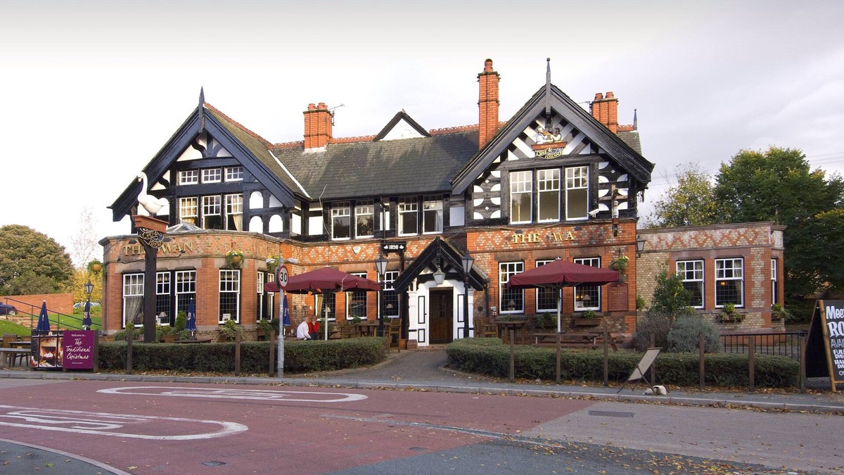 Winwick Hotel | Premier Inn Warrington North East