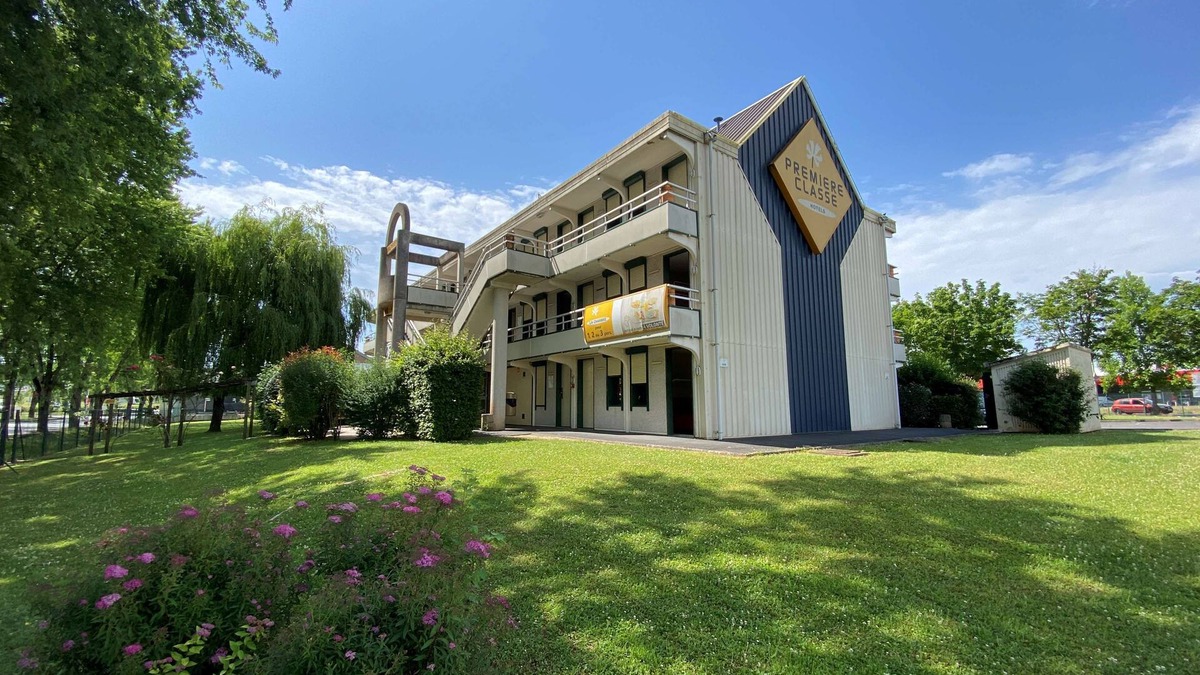 Brive-la-Gaillarde Hotel | Premiere Classe Brive La Gaillarde Ouest