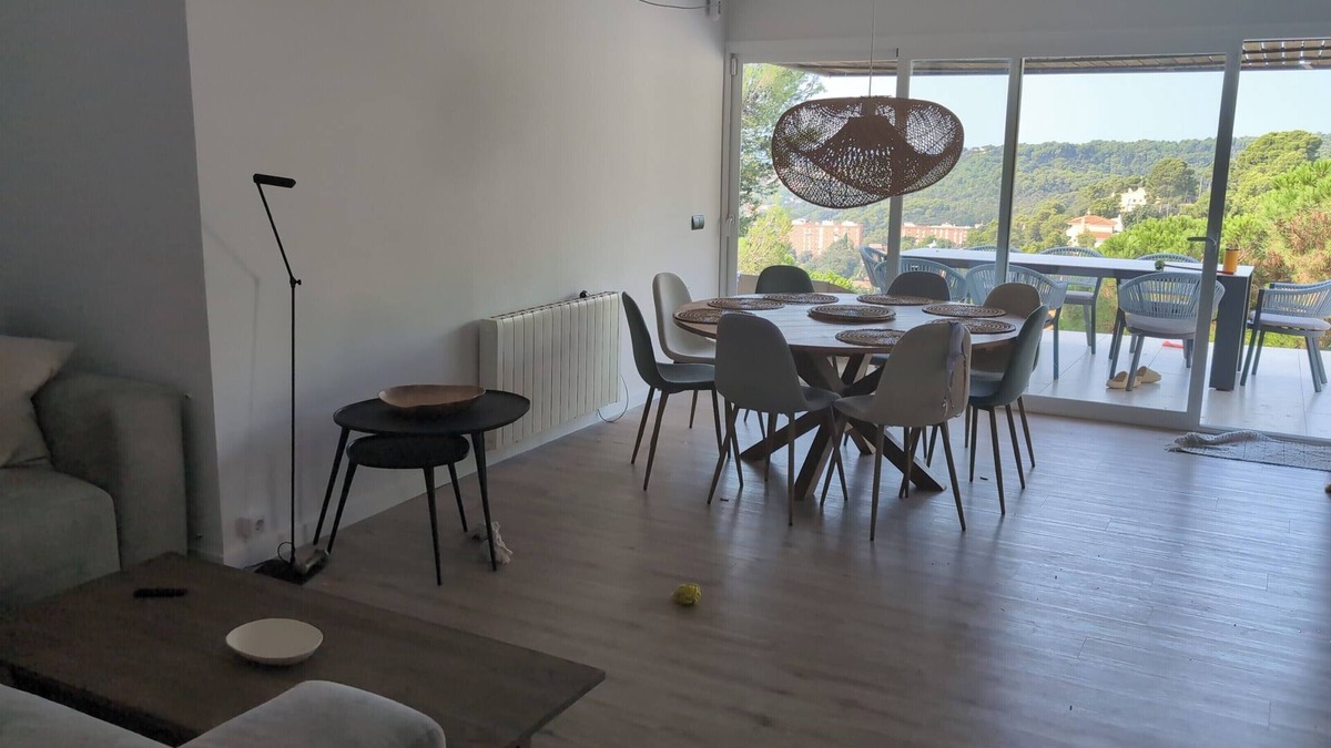 Santa Susanna Villa | Premium 3-bedroom villa with WiFi and AC in fabulous Santa Susanna