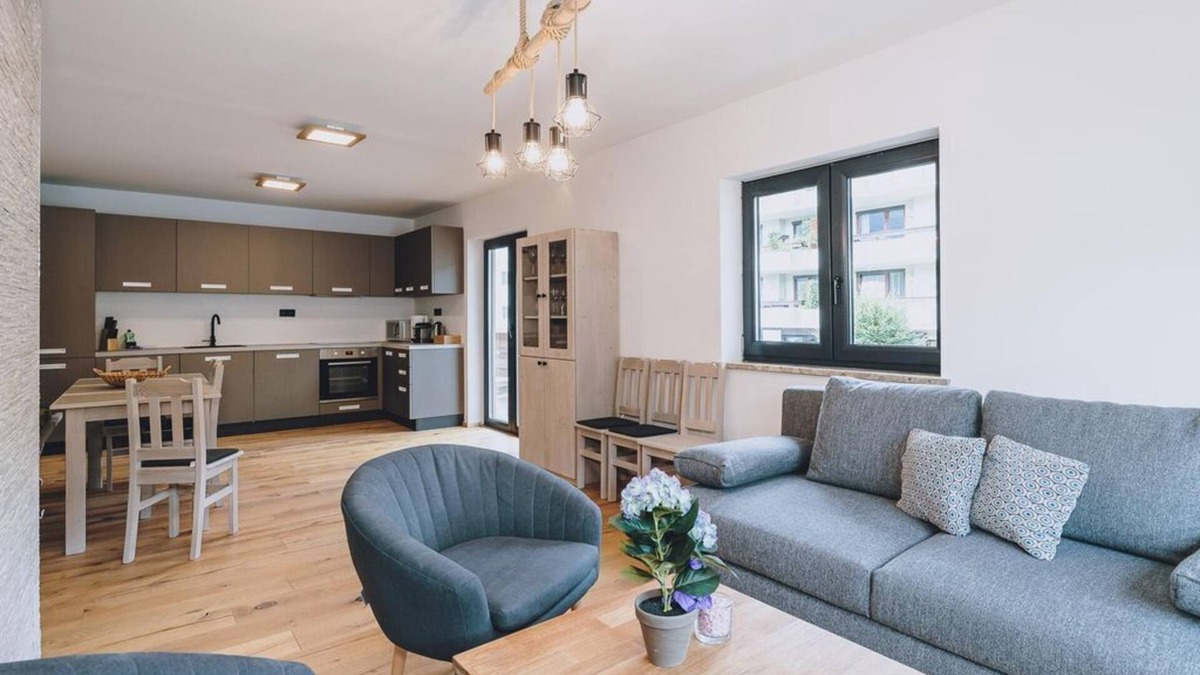 Schuttdorf Apartment | Premium Apartments Areit - Balcony - Premium Apartments Areit by we rent