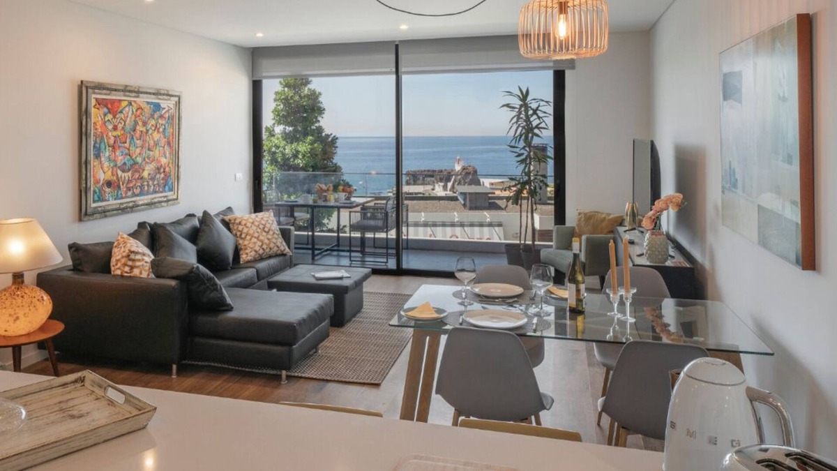 Camara de Lobos Apartment | Premium apt, bay and sea views | Bayside