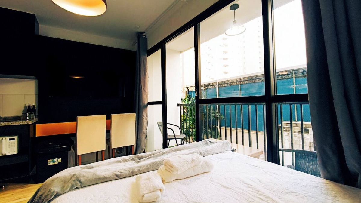 Sao Paulo Apartment | Premium Studio 3 minutes walk from Allianz Parque in Perdizes