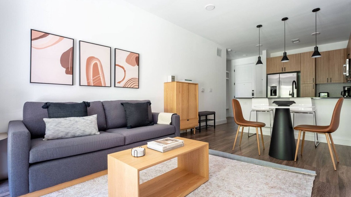 Hancock Apartment | Premium Central Austin 1BR w/Pool, Gym & W/D, nr U. Texas, by Blueground