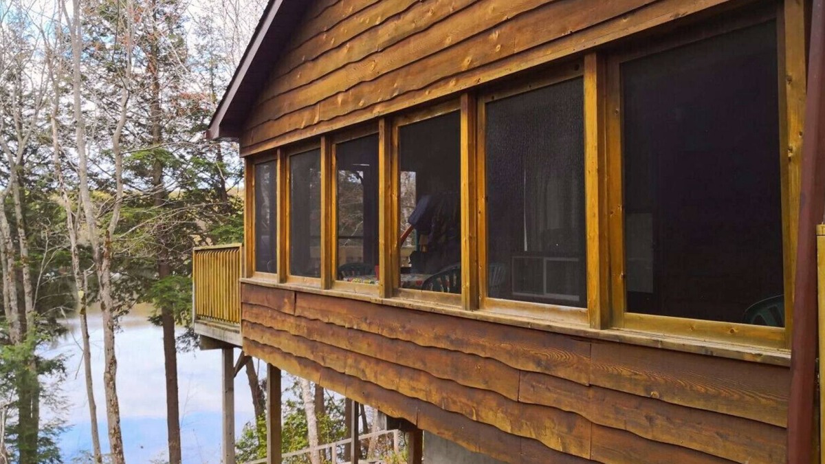 Seguin Cabin | Premium Four-Bedroom Cottage