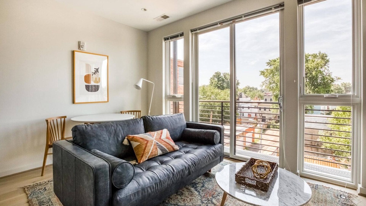 H Street Corridor Apartment | Premium H Street 1BR w/W/D, nr Light Rail Station & Buses, by Blueground