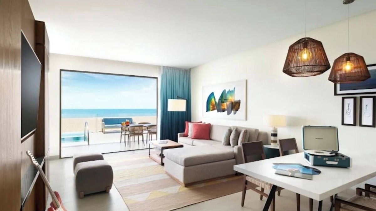 Los Cangrejos II y III Resort | Presidential 2 BR Suite Hard Rock Hotel and resort in Cabo San Lucas