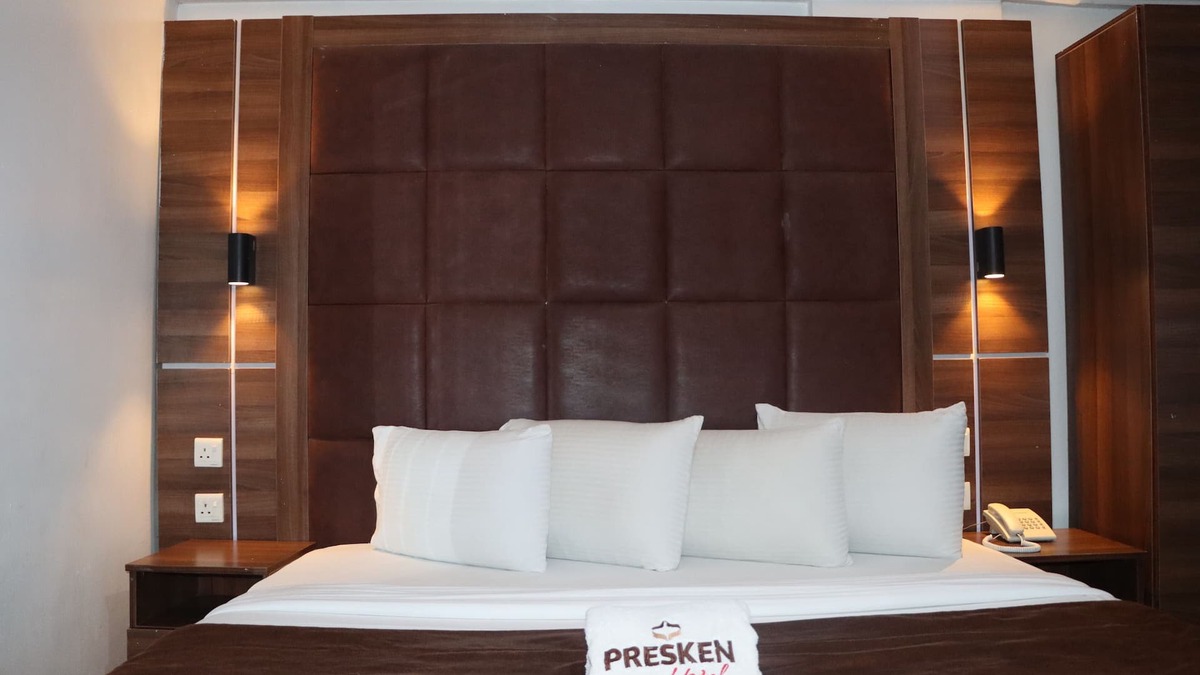 Ojodu Hotel | Presken Hotel - Awolowo Way