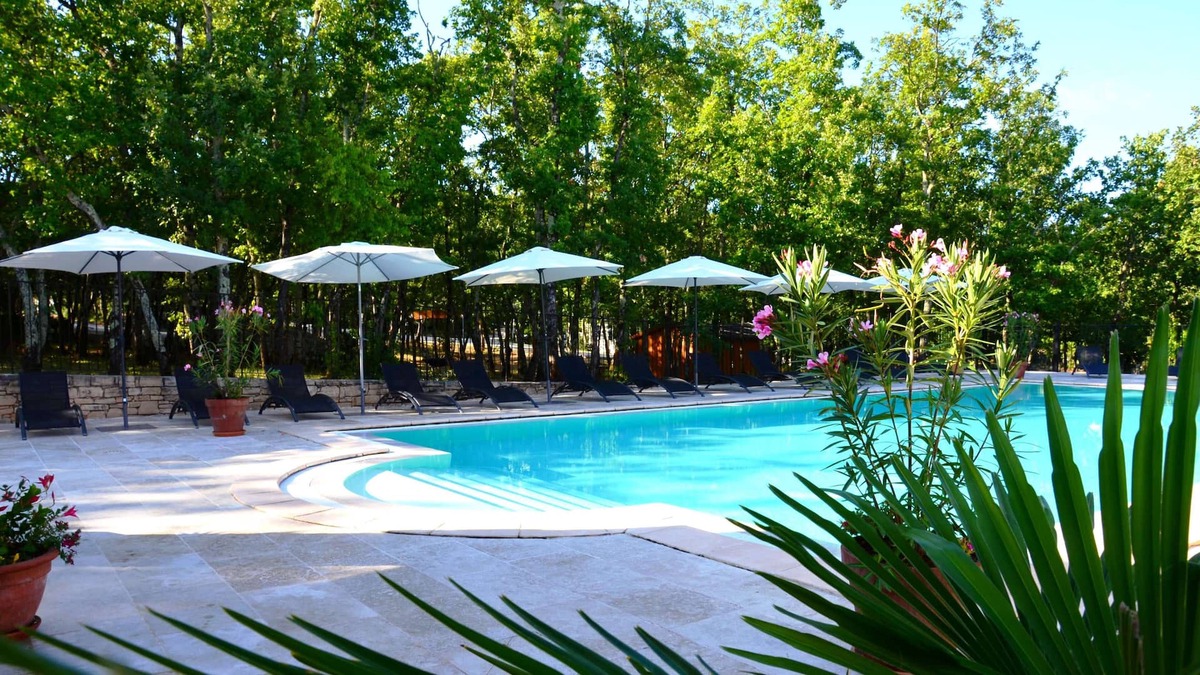 Saint-Privat-de-Champclos Cottage | Prestigious spacious cottage between Gard and Ardèche C07