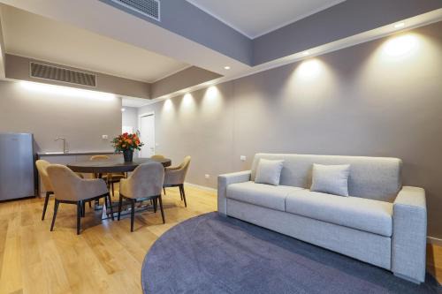 Milan Centre Apartment | PRESTIGE BOUTIQUE APARTHOTEL -Piazza Duomo