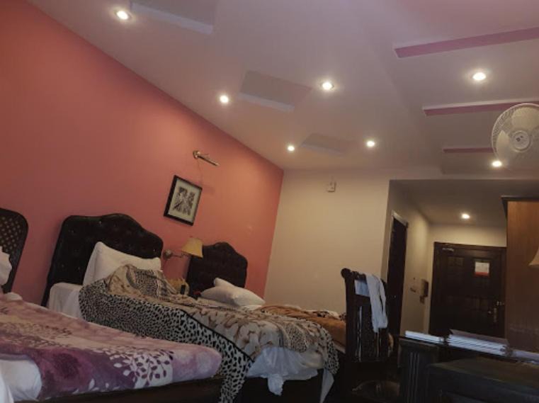 F-8 Sector Hotel | Prestige Boutique Hotel & Resorts