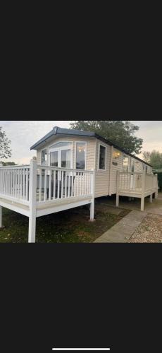 Berwick-upon-Tweed Resort | Prestige Static Caravan on 5 Star Holiday Park