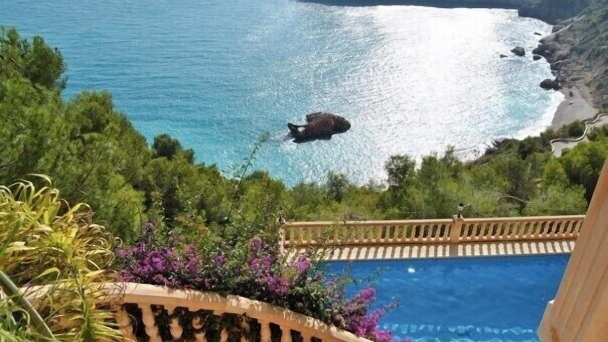 Cap de la Nau Villa | Prestigious house with seaview and direct access to the beach