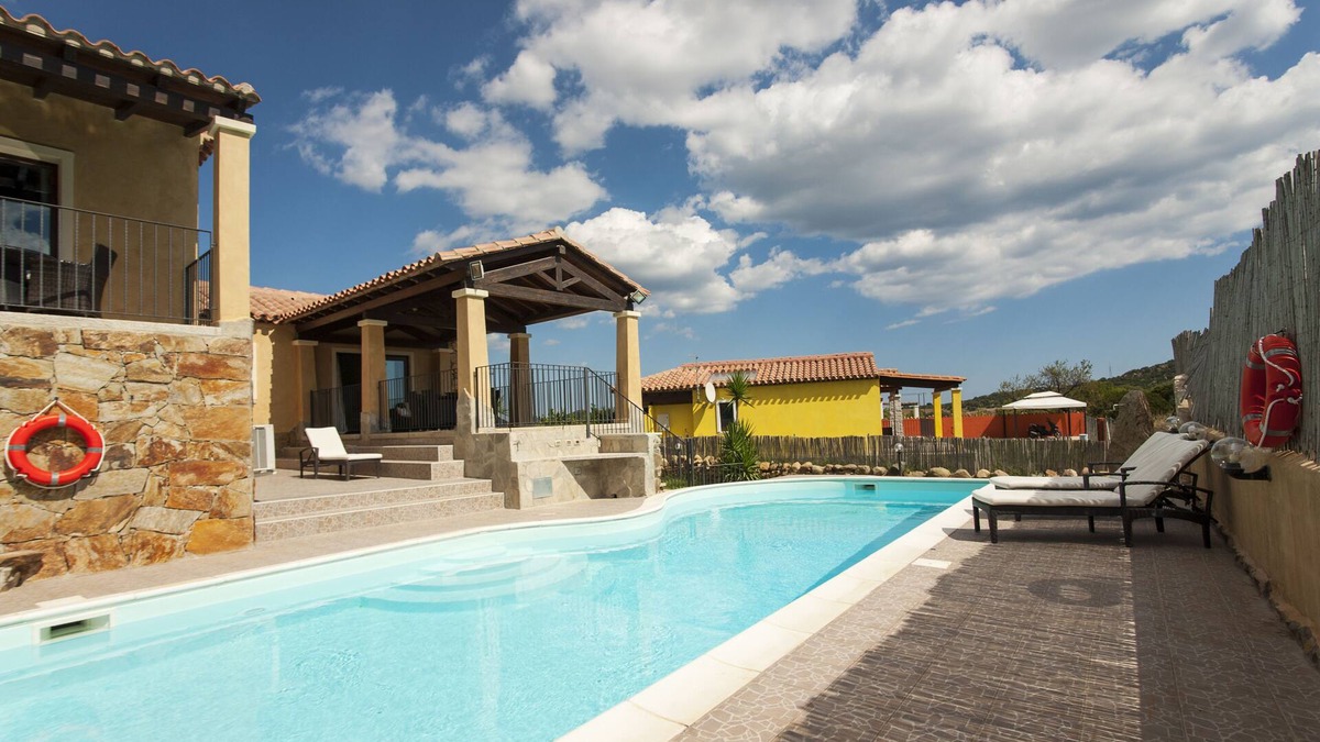 Castiadas Villa | Prestigious Villa Santa Pazienza with pool