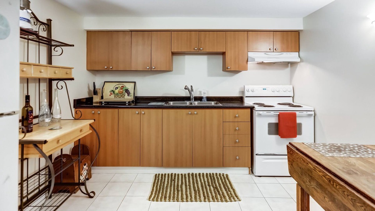 Markham Apartment | Prestiqe Unionville/Renovated Furnished Suite