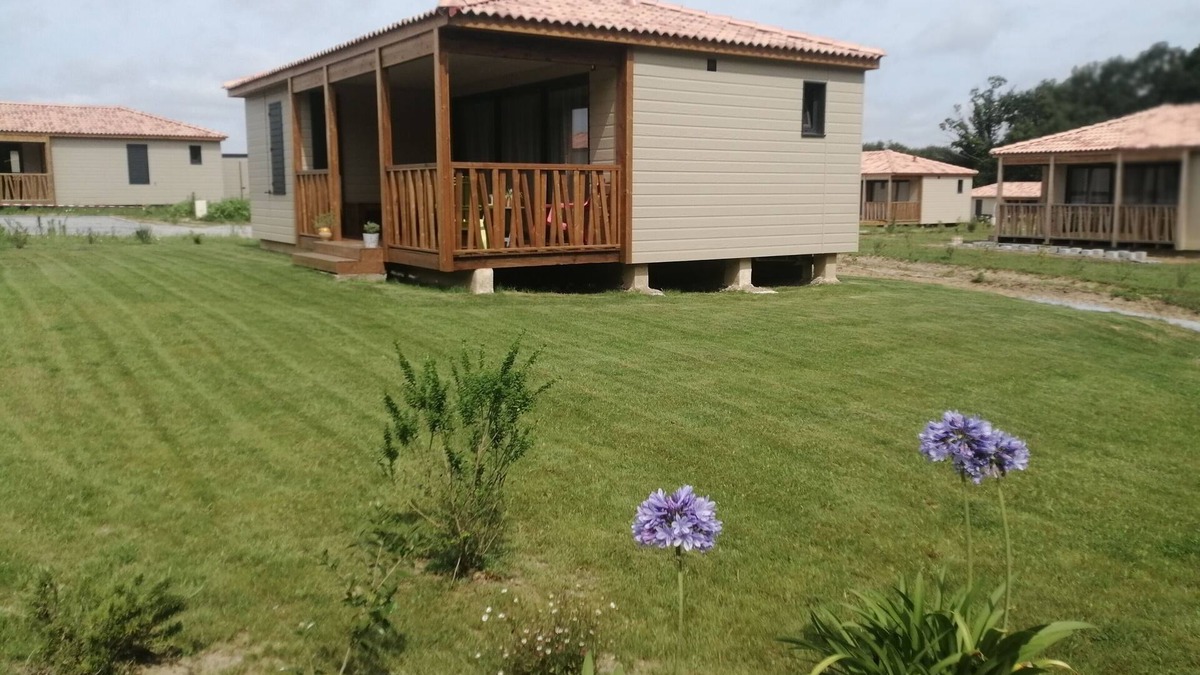 Saubrigues Ski Chalet | PRETTY LANDAIS CHALET CLOSE TO THE OCEAN IDEAL FOR A FAMILY OF 4/5 PEOPLE