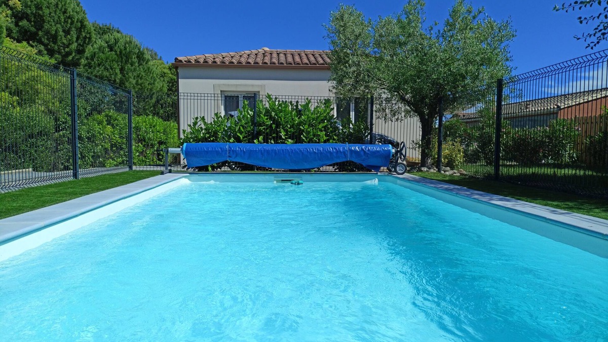 Villemoustaussou House | Pretty new house for 2 people with swimming pool 5 minutes from Carcassonne