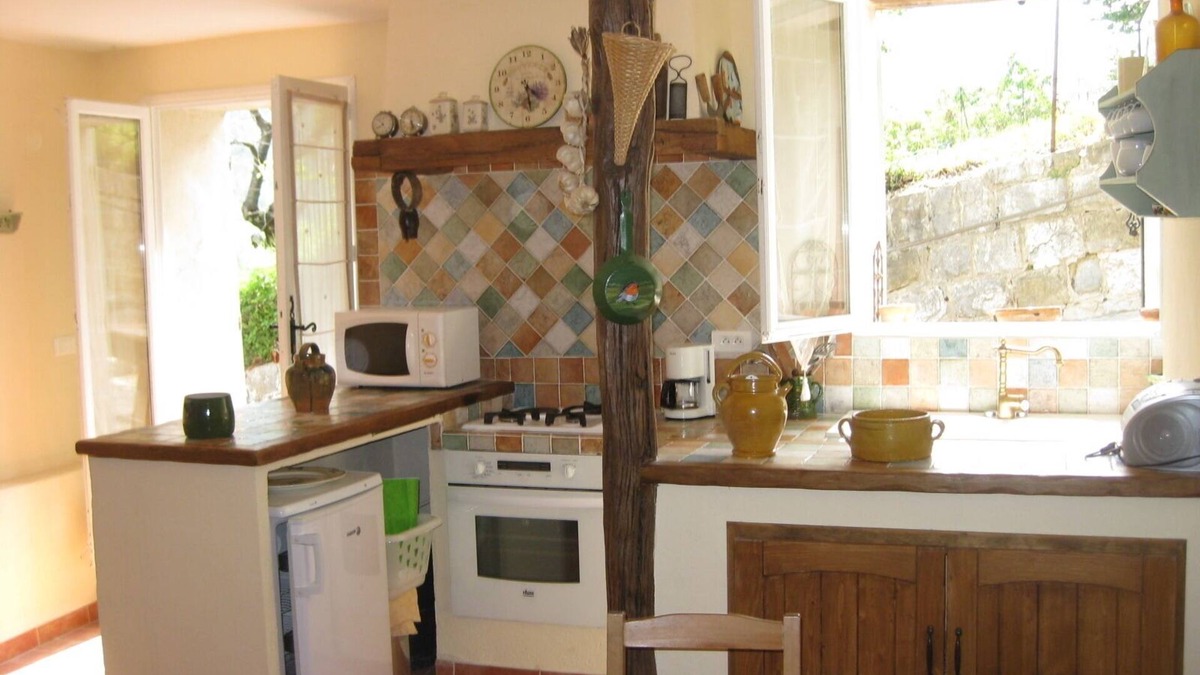 Consegudes Cottage | Pretty small house in hinterland of Nice, surrounded by nature