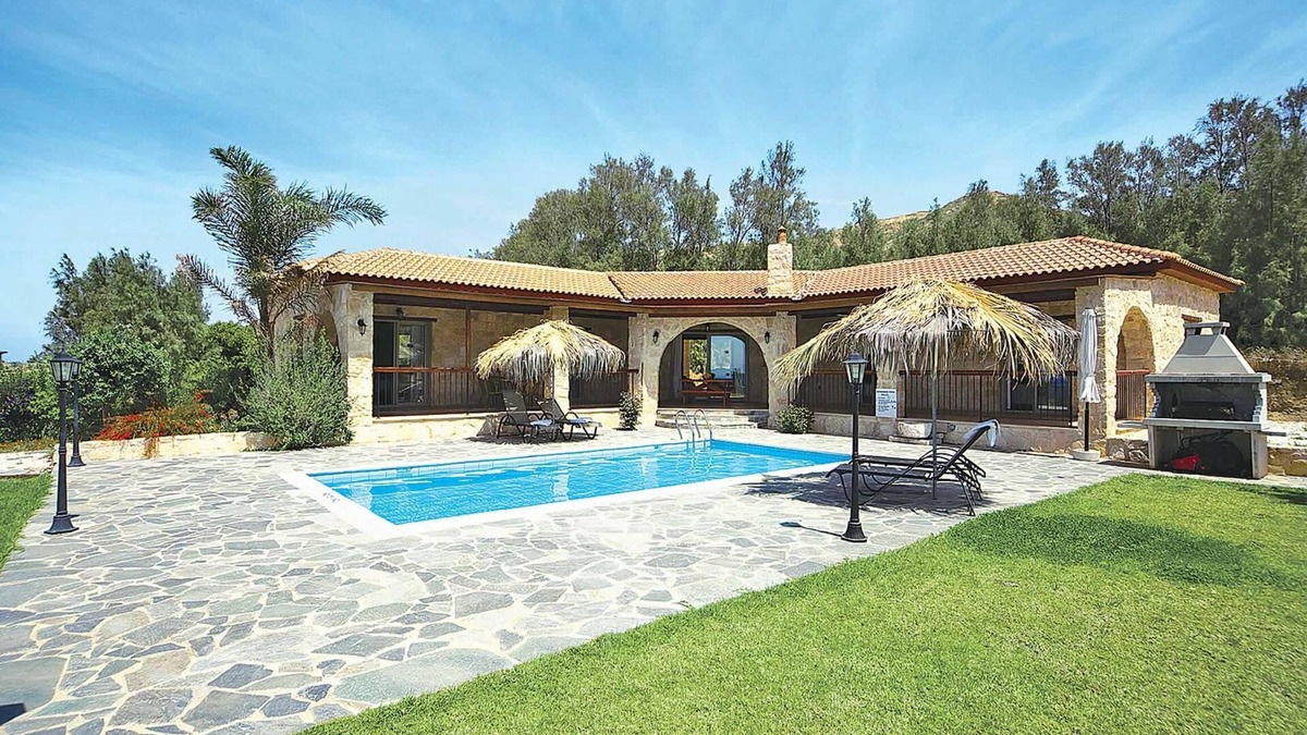 Pomos Villa | Pretty stone villa, wonderful veiws out to sea