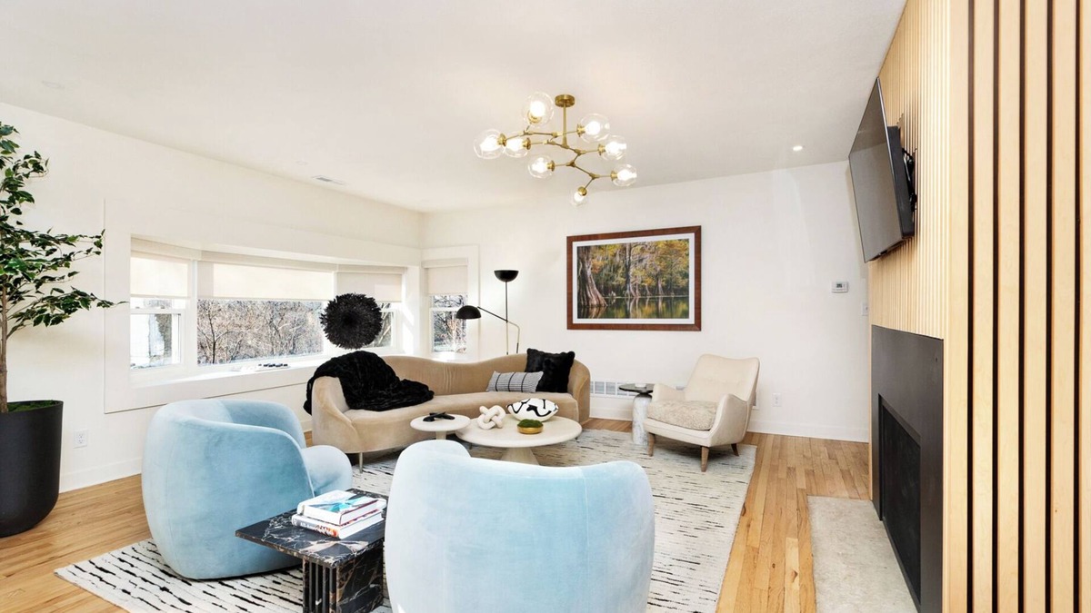Manhattan House | PRIDE ROCK Luxury Retreat
