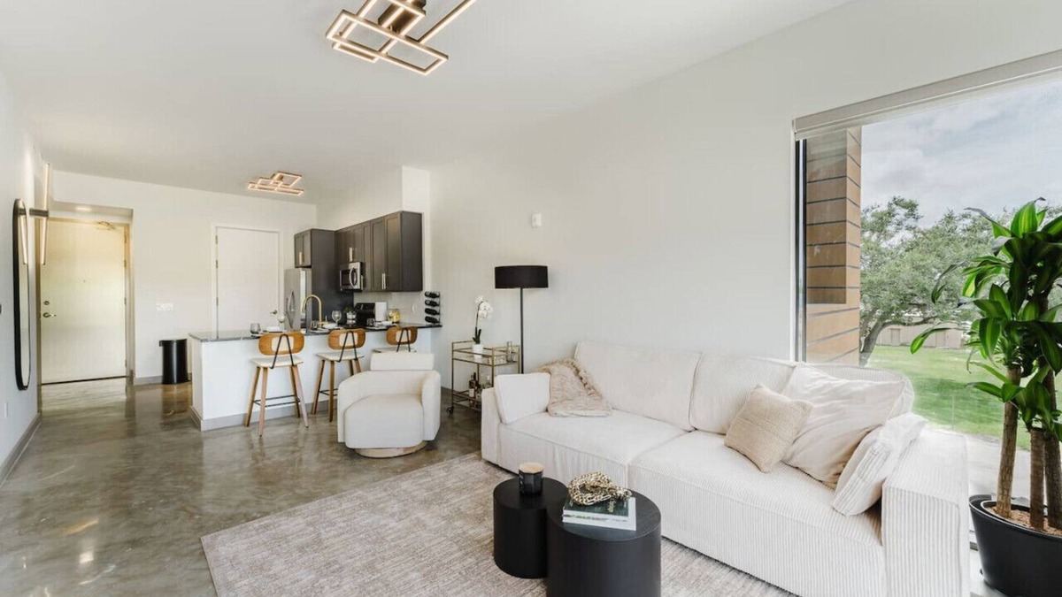 Fort Lauderdale Apartment | Prime 2BR Near FLL Airport, Dania Beach & Pointe