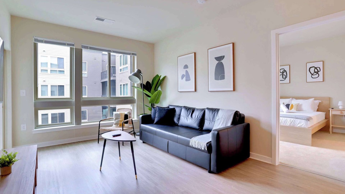 Jefferson Manor Apartment | Prime Alexandria Location | Spacious Apt