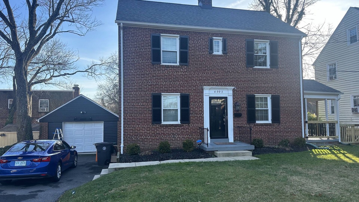 College Park House | Prime Hyattsville location available for 30 day plus rental! Dog friendly n