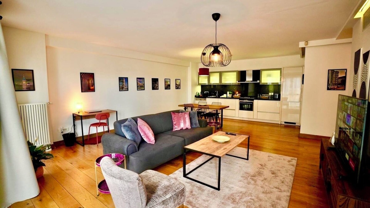 Kabatas Apartment | Prime location explore İstanbul on foot