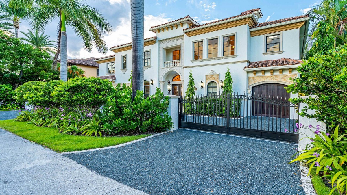 East Fort Lauderdale House | Prime Location Ultra-Lux Ft Lauderdale Oasis Awaits