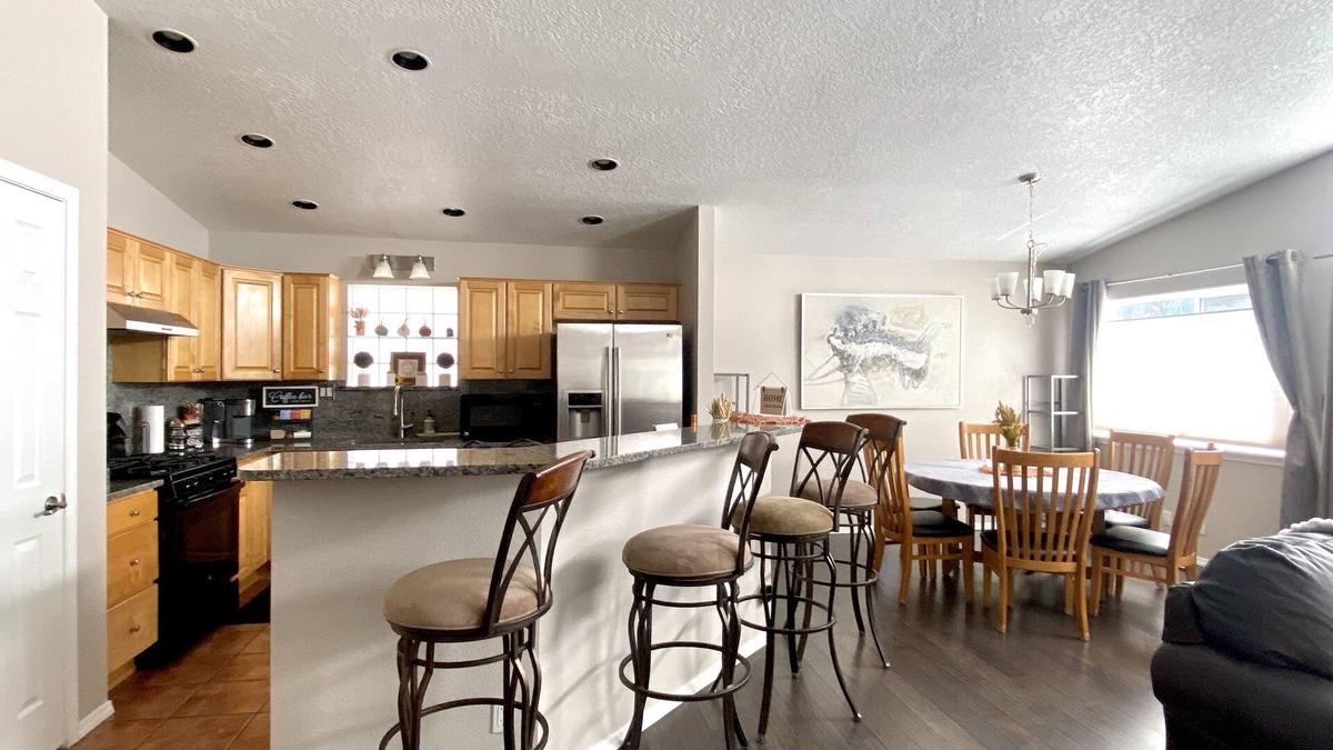 Northeast Heights House | Prime Northeast Heights Location - 3 Bedroom - 2.3 mi to Balloon Fiesta Park!