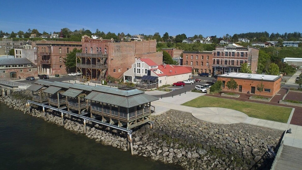 Port Townsend House | Prime waterfront Suite with view