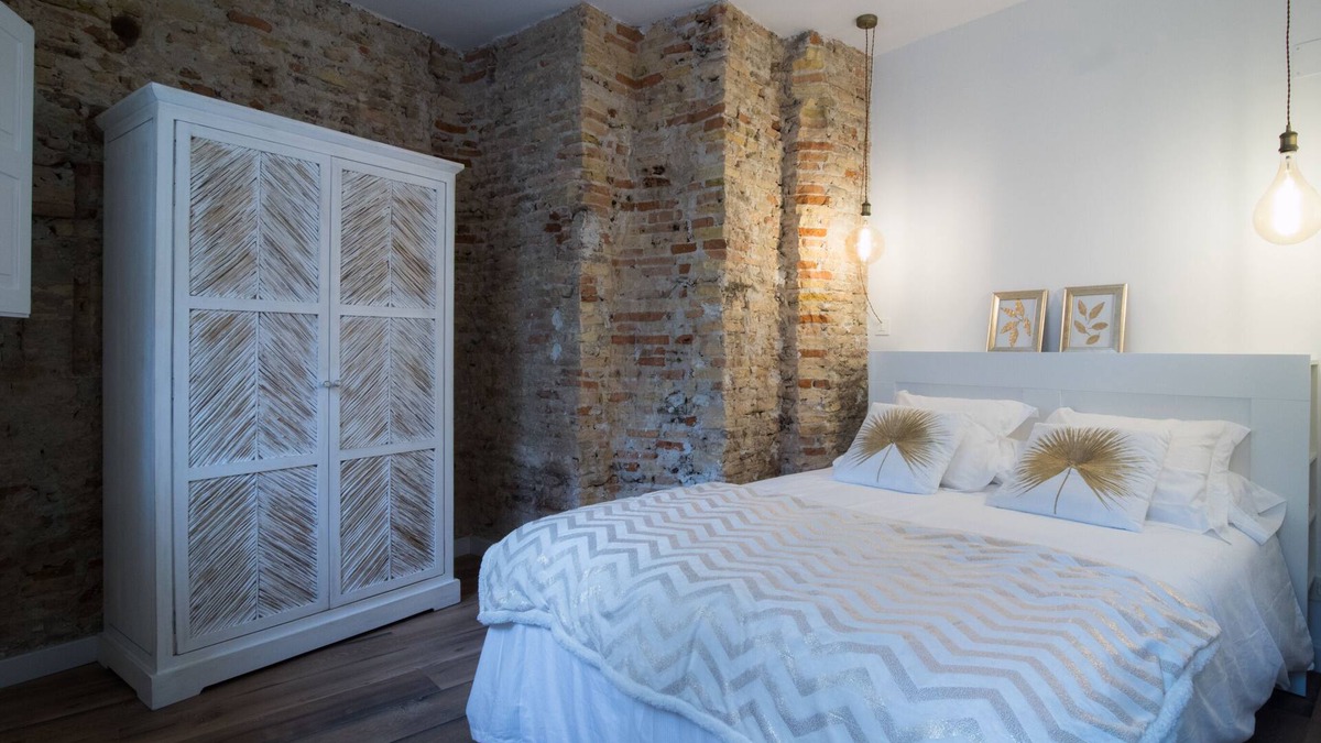 Zaragoza Old Town Apartment | PRIMERO A - 1 A - APARTAMENTOS ALMADA - Plaza del Pilar