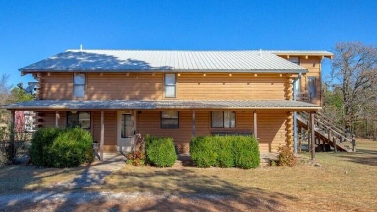 Sulphur House | Primrose Family Lodges