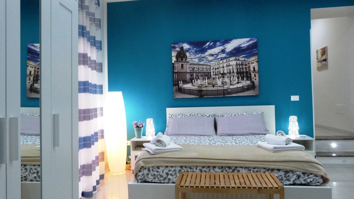 Centro Storico Apartment | PRINCE MAQUEDA - Free WiFi/Air Conditioned