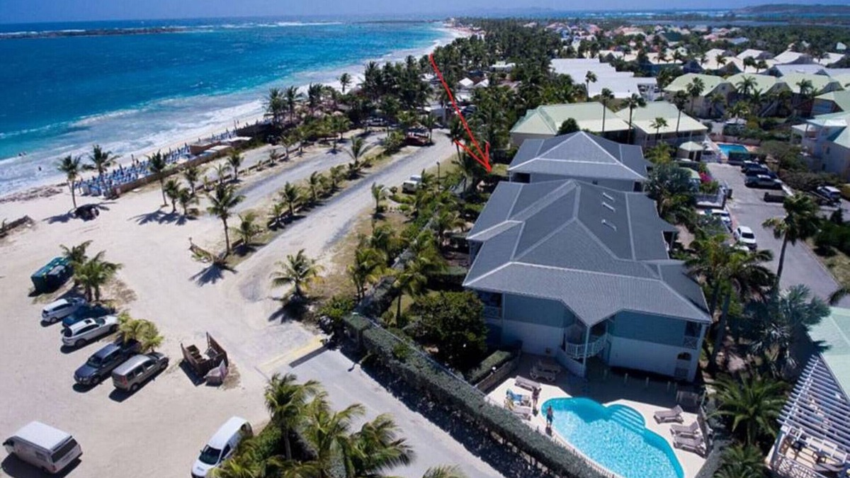 Orient Bay Condo | Princess Coco, sea view and direct access to Orient Bay beach