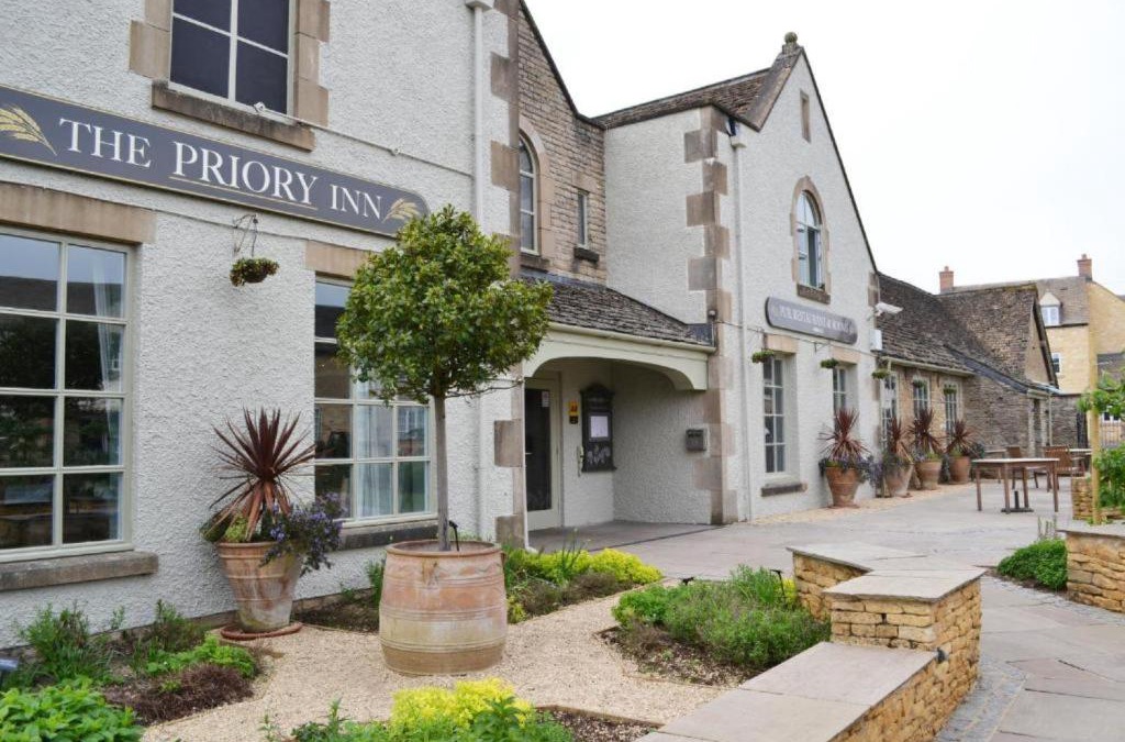 Tetbury Hotel | Priory Inn