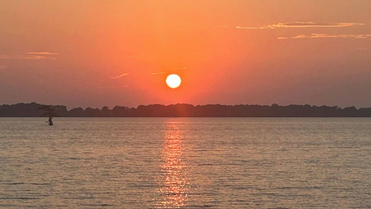 Samburg House | Pristine Lakefront Home has lots of space and amazing views.