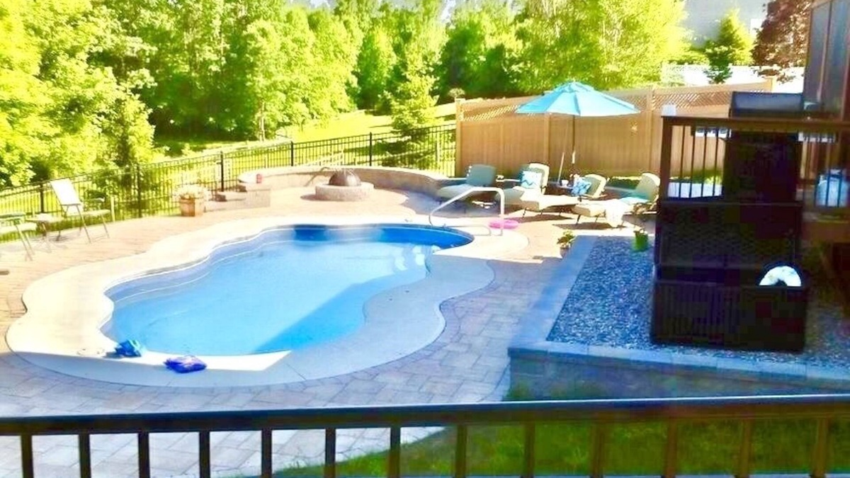 Saratoga Springs House | Privacy and greenery less than 3 miles from Saratoga Race Track and SPAC!