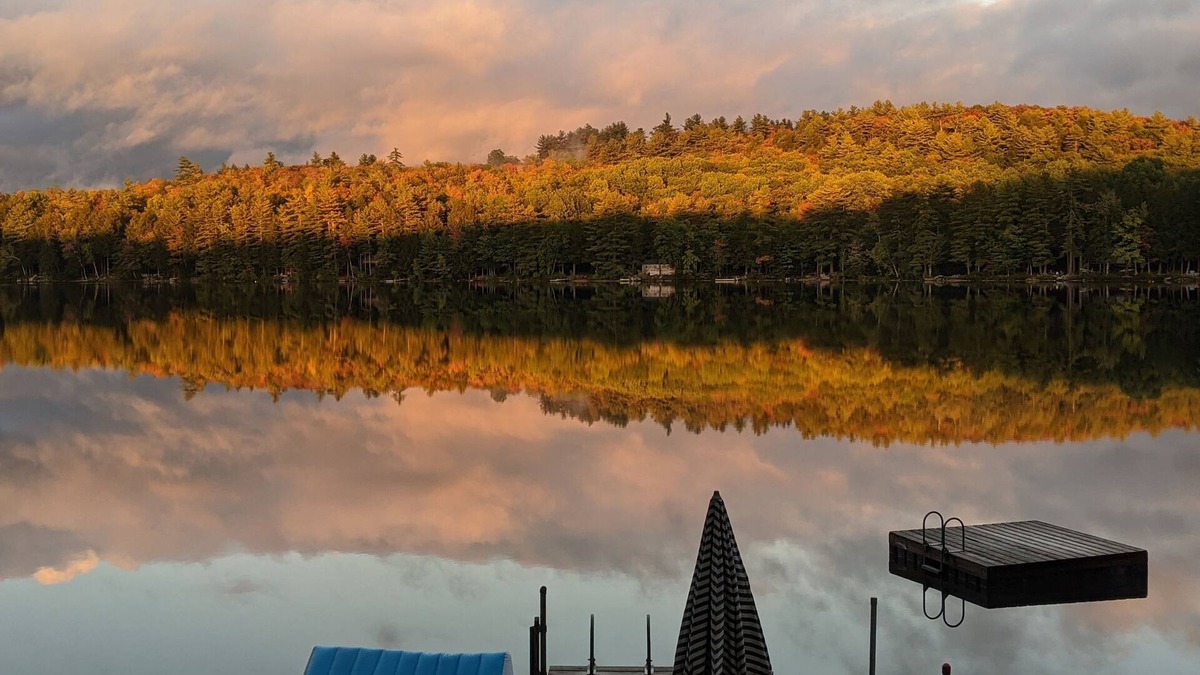 Casco House | Privacy and Tranquility - Lakefront Getaway