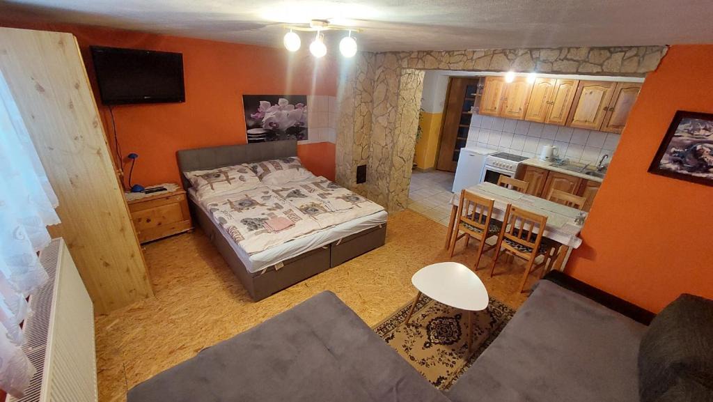 Lucky House | Privat 498
