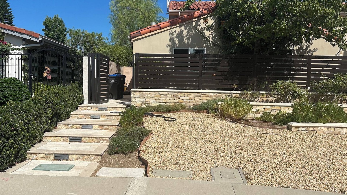 Calabasas Apartment | Private 2+2 Unit in Calabasas