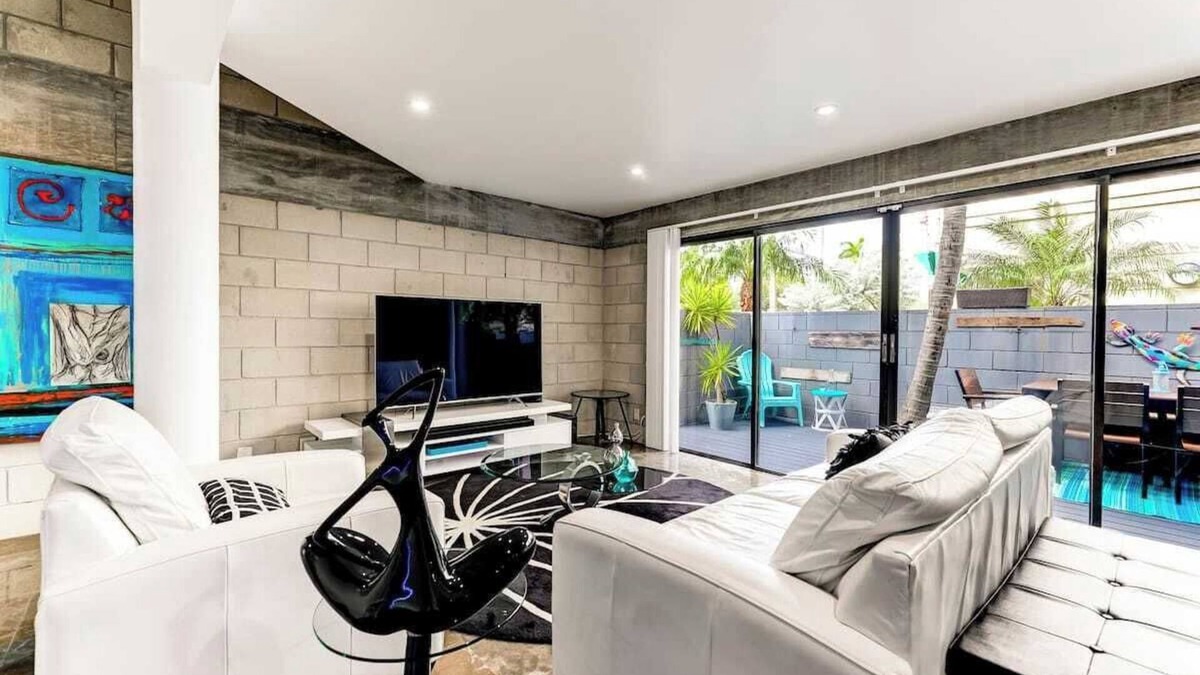 Nurmi Isles Apartment | Private 2 bed Townhome Near Beach and Las Olas