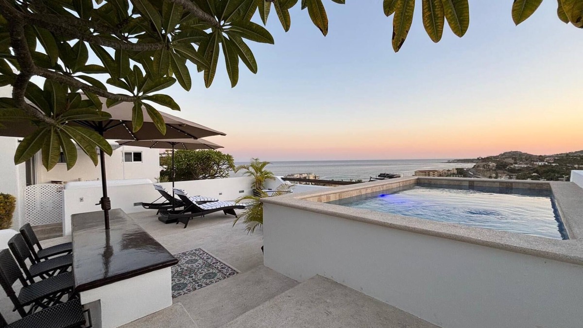 San Jose del Cabo Villa | Private 3 bed 3 bath home with it's own pool and amazing ocean views.