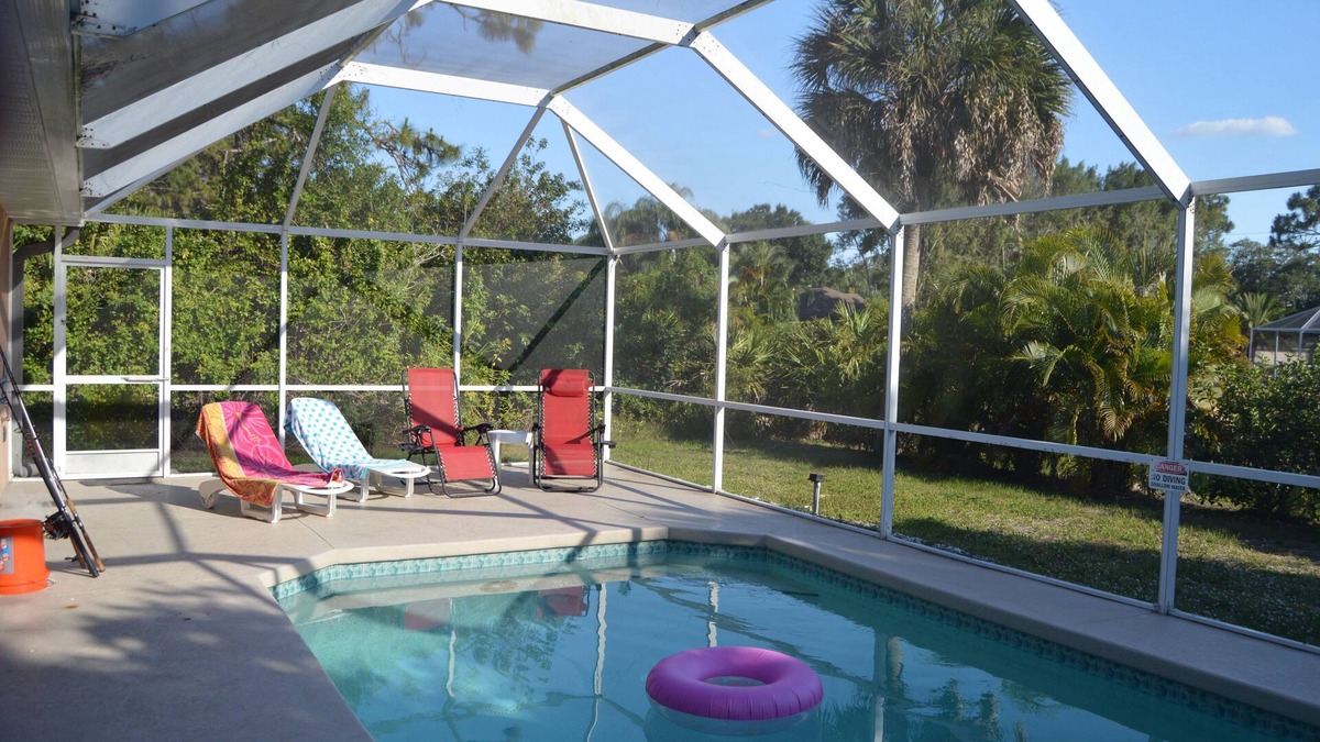 Rotonda Lakes House | Private 3 bedroom home in golf comunity with heated pool 15 minutes to beaches